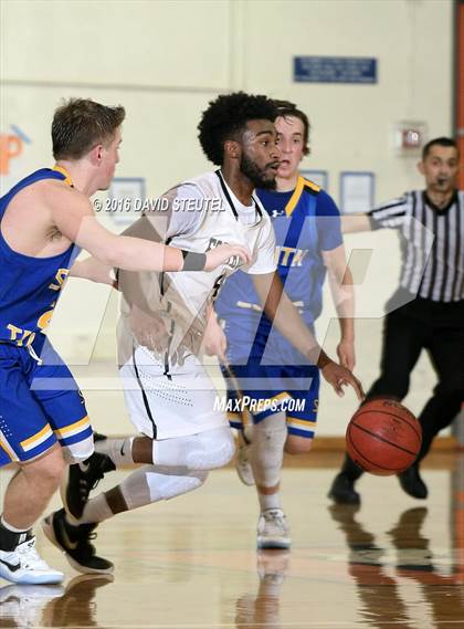 Thumbnail 2 in South Tahoe vs. Foothill (Hoops 4 the Human Fund) photogallery.
