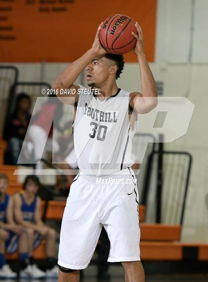 Thumbnail 3 in South Tahoe vs. Foothill (Hoops 4 the Human Fund) photogallery.