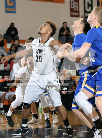 Thumbnail 2 in South Tahoe vs. Foothill (Hoops 4 the Human Fund) photogallery.