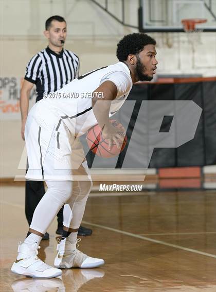 Thumbnail 1 in South Tahoe vs. Foothill (Hoops 4 the Human Fund) photogallery.
