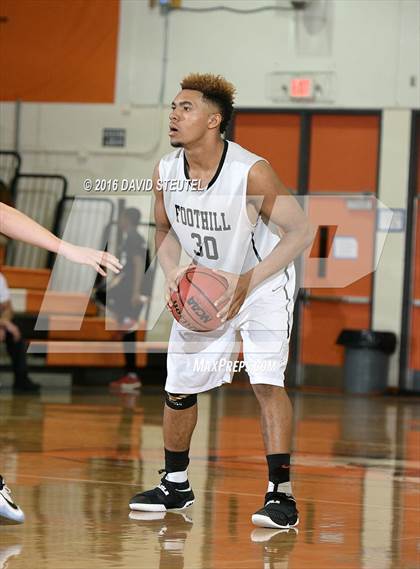 Thumbnail 2 in South Tahoe vs. Foothill (Hoops 4 the Human Fund) photogallery.
