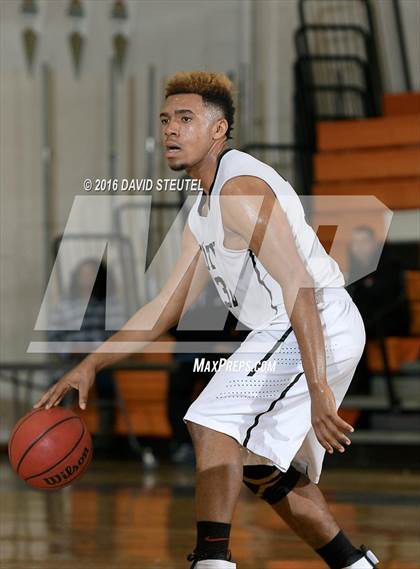 Thumbnail 3 in South Tahoe vs. Foothill (Hoops 4 the Human Fund) photogallery.
