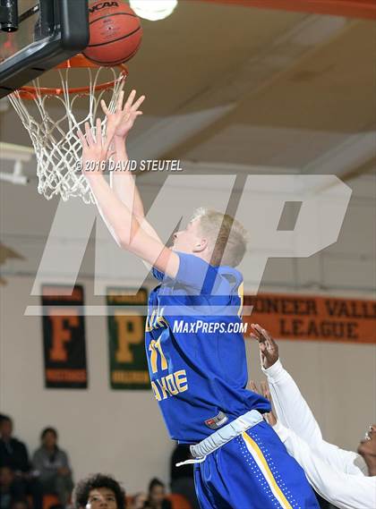 Thumbnail 2 in South Tahoe vs. Foothill (Hoops 4 the Human Fund) photogallery.