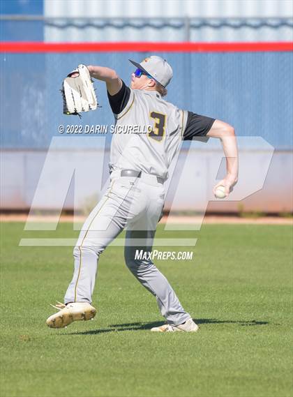 Thumbnail 1 in Arapahoe vs Pinnacle  (Coach Bob Invitational) photogallery.