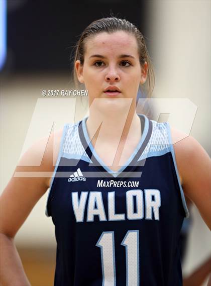 Thumbnail 2 in Valor Christian vs. ThunderRidge (Castle View/ThunderRidge Tip-Off Tourney) photogallery.