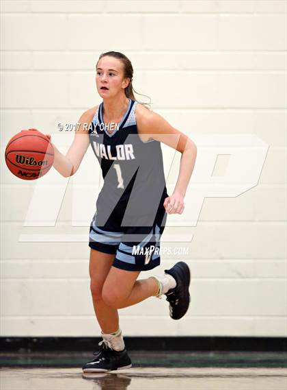 Thumbnail 1 in Valor Christian vs. ThunderRidge (Castle View/ThunderRidge Tip-Off Tourney) photogallery.