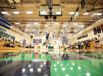 Thumbnail 2 in Valor Christian vs. ThunderRidge (Castle View/ThunderRidge Tip-Off Tourney) photogallery.