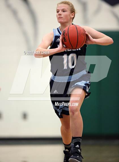 Thumbnail 3 in Valor Christian vs. ThunderRidge (Castle View/ThunderRidge Tip-Off Tourney) photogallery.