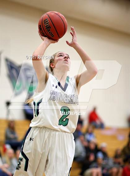 Thumbnail 2 in Valor Christian vs. ThunderRidge (Castle View/ThunderRidge Tip-Off Tourney) photogallery.