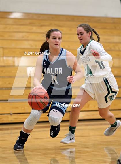 Thumbnail 2 in Valor Christian vs. ThunderRidge (Castle View/ThunderRidge Tip-Off Tourney) photogallery.
