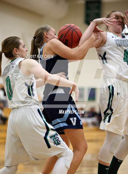 Thumbnail 3 in Valor Christian vs. ThunderRidge (Castle View/ThunderRidge Tip-Off Tourney) photogallery.