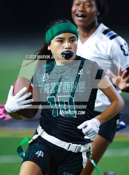 Thumbnail 2 in JV: Pacifica vs Buena photogallery.