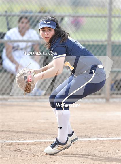 Thumbnail 2 in Gahr vs. Yucaipa (Michelle Carew Classic) photogallery.