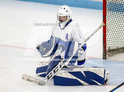 Thumbnail 1 in Cheverus/Yarmouth @ Kennebunk/Wells photogallery.