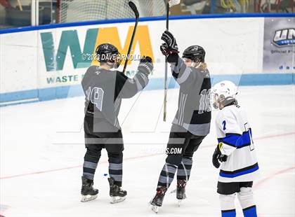 Thumbnail 1 in Cheverus/Yarmouth @ Kennebunk/Wells photogallery.