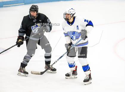 Thumbnail 2 in Cheverus/Yarmouth @ Kennebunk/Wells photogallery.