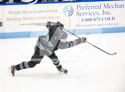 Thumbnail 2 in Cheverus/Yarmouth @ Kennebunk/Wells photogallery.