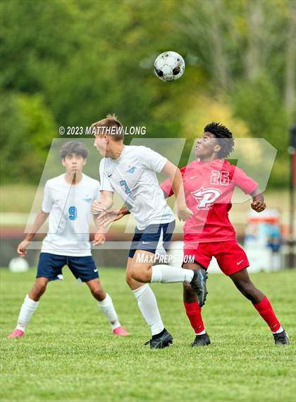 Thumbnail 3 in Pike vs Downers Grove South photogallery.