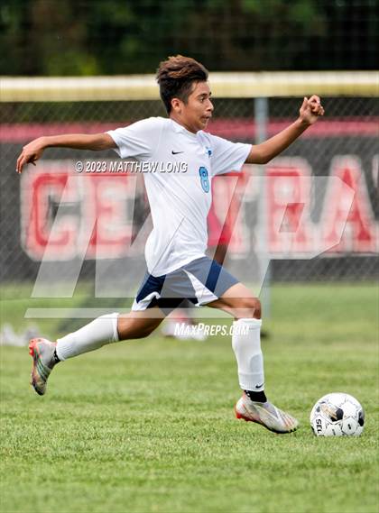Thumbnail 2 in Pike vs Downers Grove South photogallery.