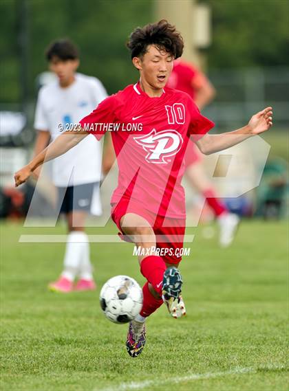 Thumbnail 3 in Pike vs Downers Grove South photogallery.