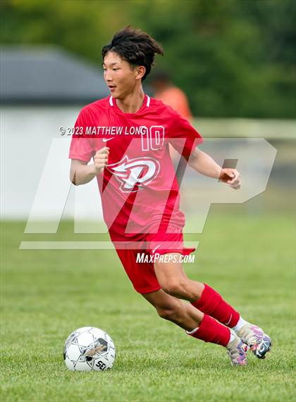 Thumbnail 3 in Pike vs Downers Grove South photogallery.