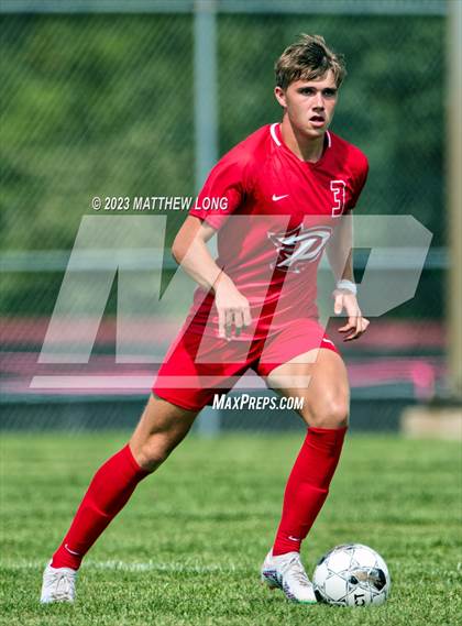 Thumbnail 3 in Pike vs Downers Grove South photogallery.