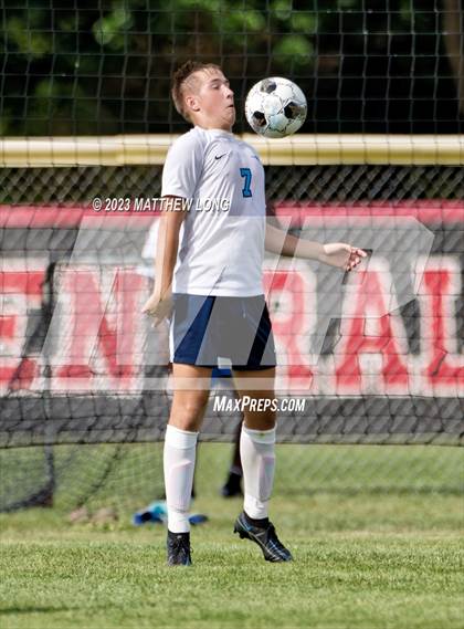 Thumbnail 3 in Pike vs Downers Grove South photogallery.
