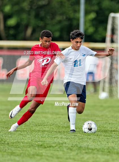 Thumbnail 3 in Pike vs Downers Grove South photogallery.