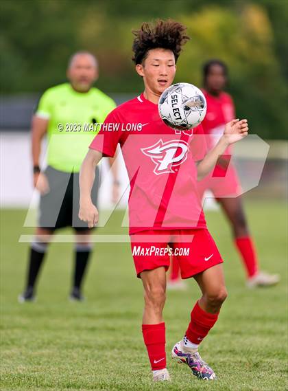 Thumbnail 2 in Pike vs Downers Grove South photogallery.