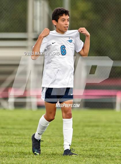 Thumbnail 1 in Pike vs Downers Grove South photogallery.
