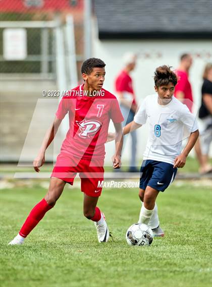 Thumbnail 3 in Pike vs Downers Grove South photogallery.