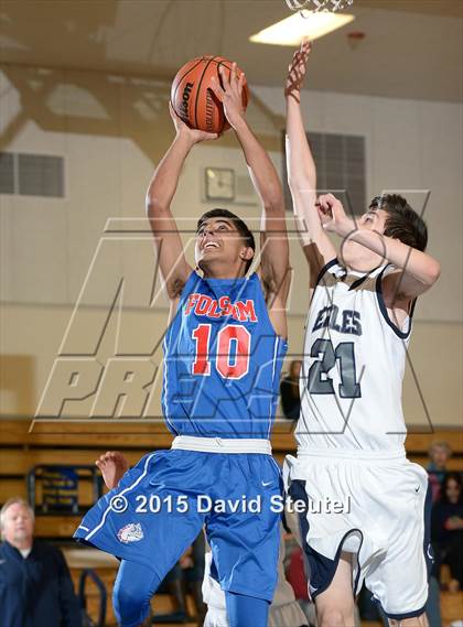 Thumbnail 2 in JV: Folsom vs. Vista del Lago (Trojan Toss-Up) photogallery.