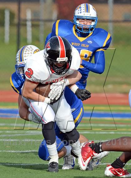 Thumbnail 1 in Newfield @ West Islip photogallery.