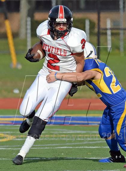 Thumbnail 1 in Newfield @ West Islip photogallery.