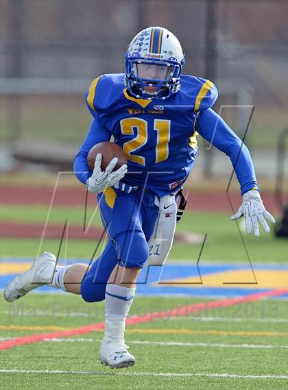 Thumbnail 1 in Newfield @ West Islip photogallery.
