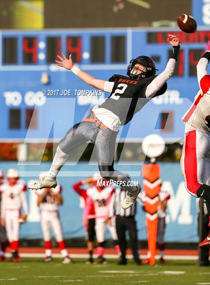 Thumbnail 1 in Liberty vs. Marlboro Central photogallery.
