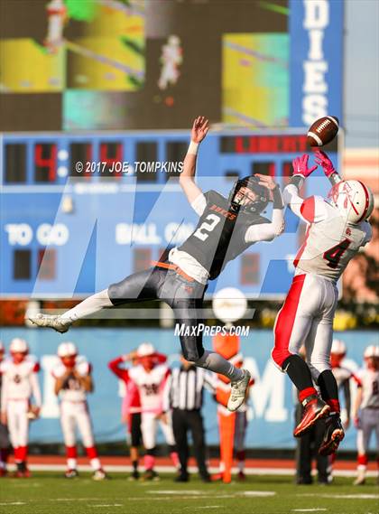 Thumbnail 2 in Liberty vs. Marlboro Central photogallery.