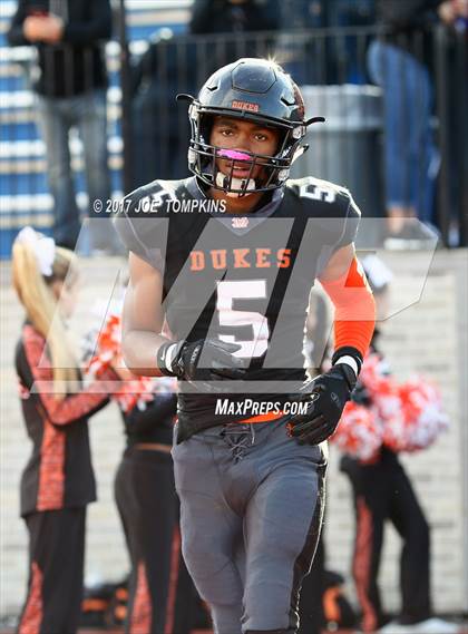 Thumbnail 1 in Liberty vs. Marlboro Central photogallery.