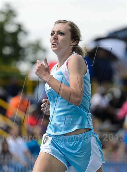 Thumbnail 1 in UHSAA 1A Track and Field Championships photogallery.