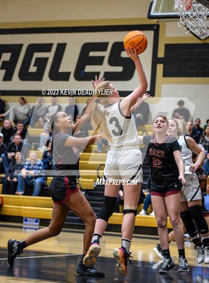 Thumbnail 3 in Oaks Christian @ Oak Park photogallery.