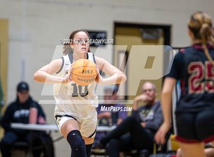 Thumbnail 3 in Oaks Christian @ Oak Park photogallery.