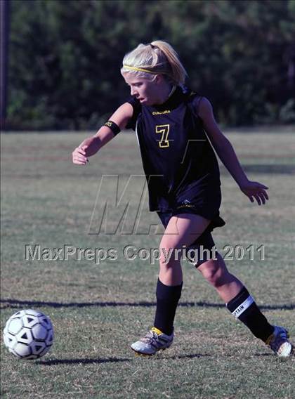Thumbnail 3 in Sevier County vs McMinn County (Bearden Invitational) photogallery.