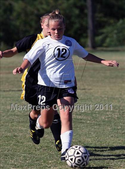 Thumbnail 3 in Sevier County vs McMinn County (Bearden Invitational) photogallery.