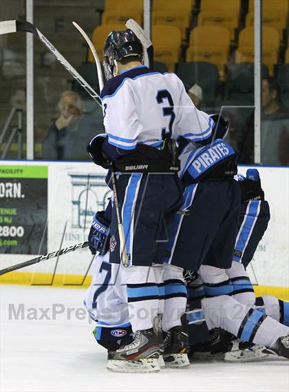 Thumbnail 2 in Red Bank Catholic @ Seton Hall Prep photogallery.