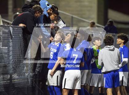 Thumbnail 1 in Stanton vs Yulee (FHSAA 4A Quarterfinal) photogallery.