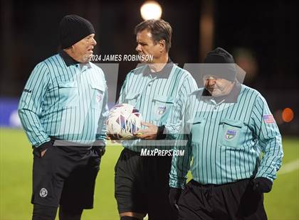 Thumbnail 3 in Stanton vs Yulee (FHSAA 4A Quarterfinal) photogallery.