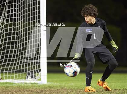 Thumbnail 1 in Stanton vs Yulee (FHSAA 4A Quarterfinal) photogallery.