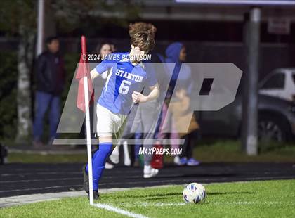 Thumbnail 2 in Stanton vs Yulee (FHSAA 4A Quarterfinal) photogallery.