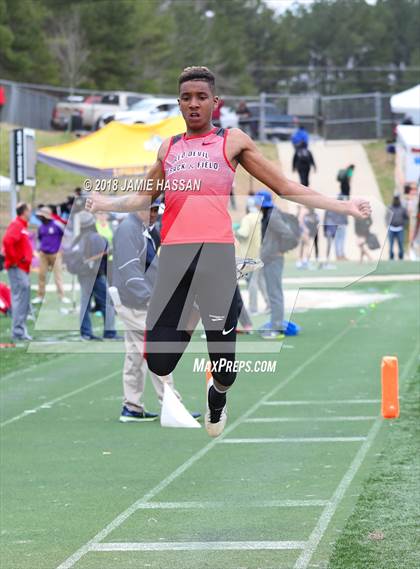 Thumbnail 3 in Bob Jenkins SCTCCCA Coaches Classic (Triple Jump & High Jump) photogallery.