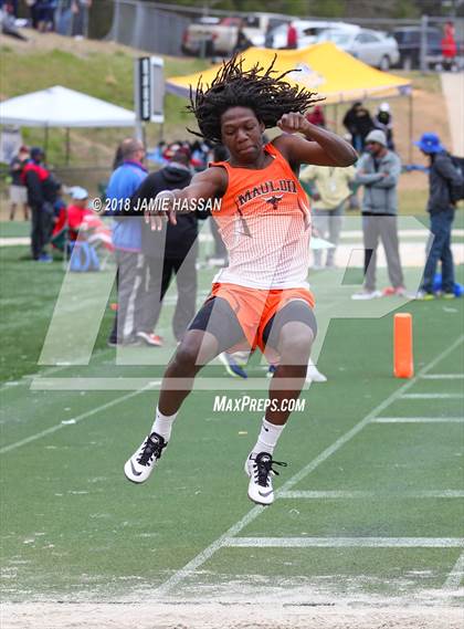 Thumbnail 1 in Bob Jenkins SCTCCCA Coaches Classic (Triple Jump & High Jump) photogallery.